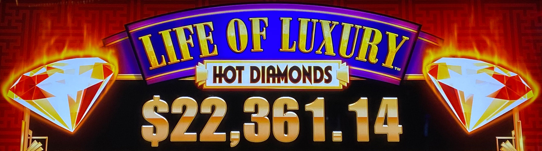 Life of Luxury Hot Diamonds slot machine